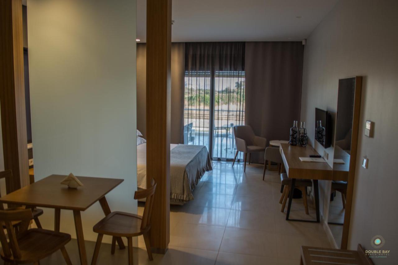 Double Bay Beach Hotel Елафонісос Екстер'єр фото